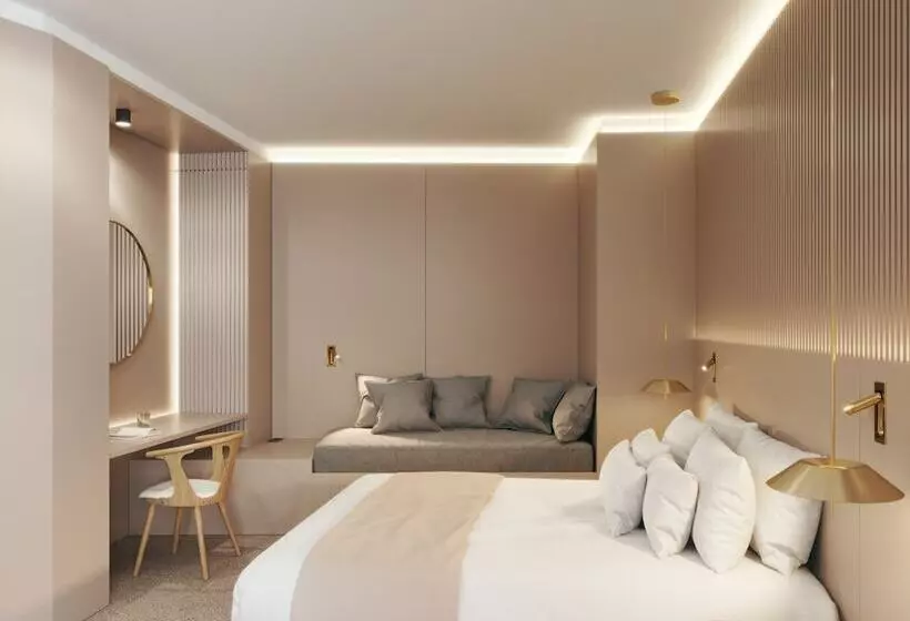 سوییت جونیور, Carlemany Girona