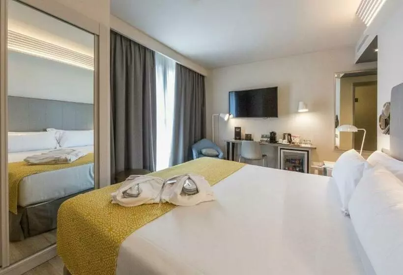 Teraslı Standart Oda, Catalonia Granada