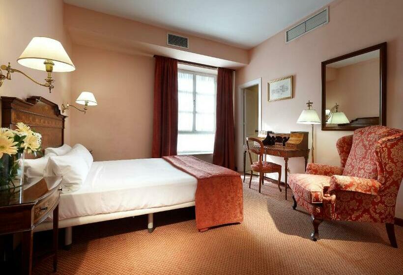 سوییت جونیور, Crisol Monasterio De San Miguel