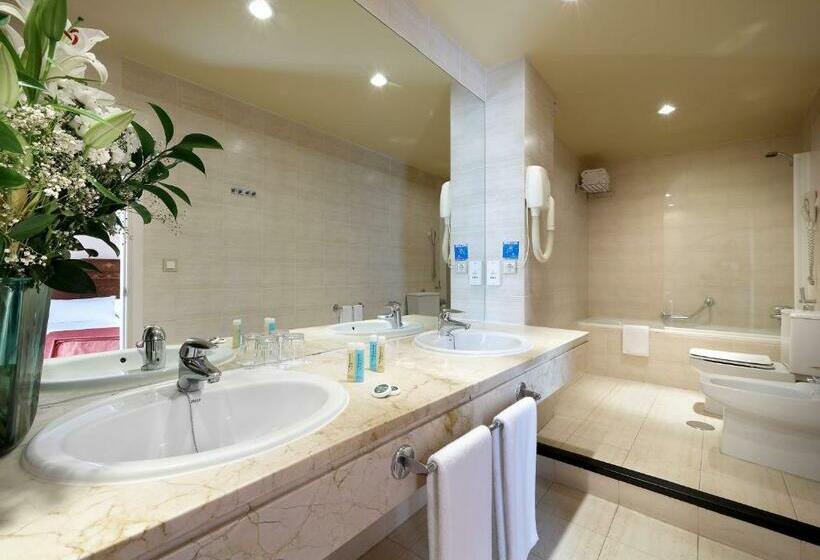 سوییت جونیور, Crisol Monasterio De San Miguel