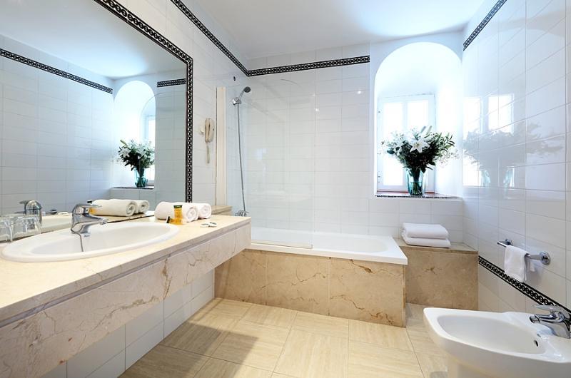 اتاق استاندارد, Crisol Monasterio De San Miguel