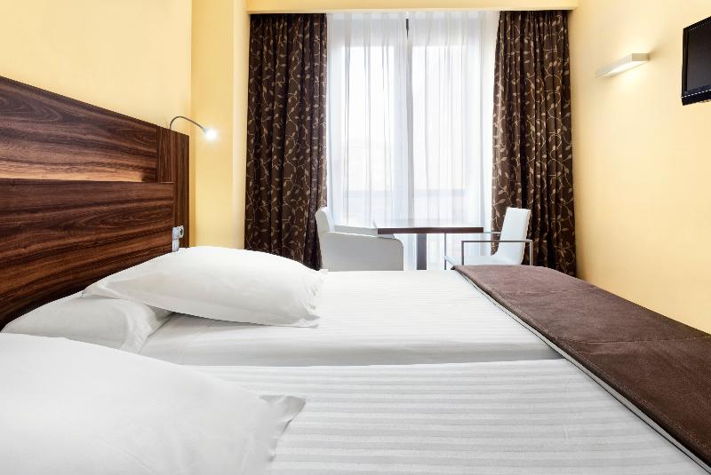 اتاق استاندارد, Exe Dona Carlota