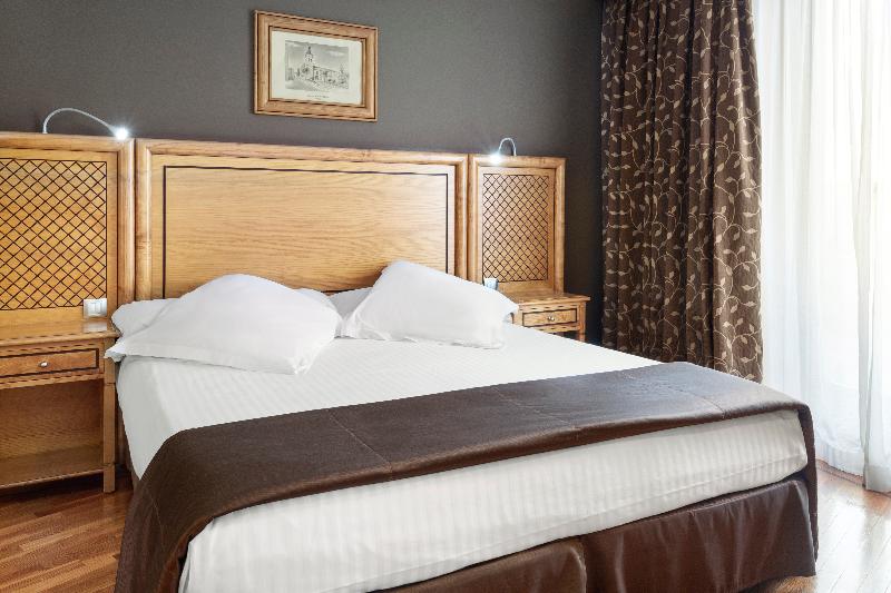 سوییت جونیور, Exe Dona Carlota