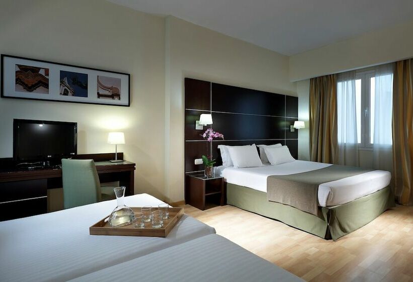 스탠다드 트리플 룸, Exe Tartessos