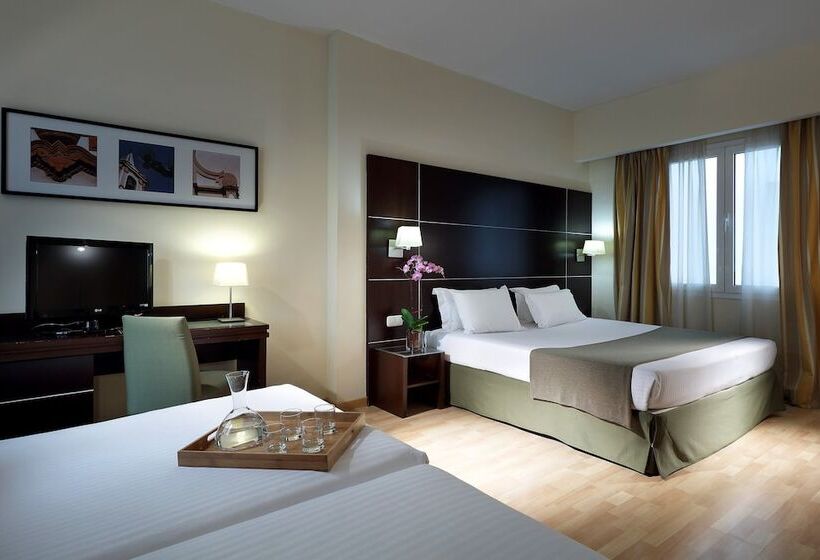 4인용 스탠다드 룸, Exe Tartessos