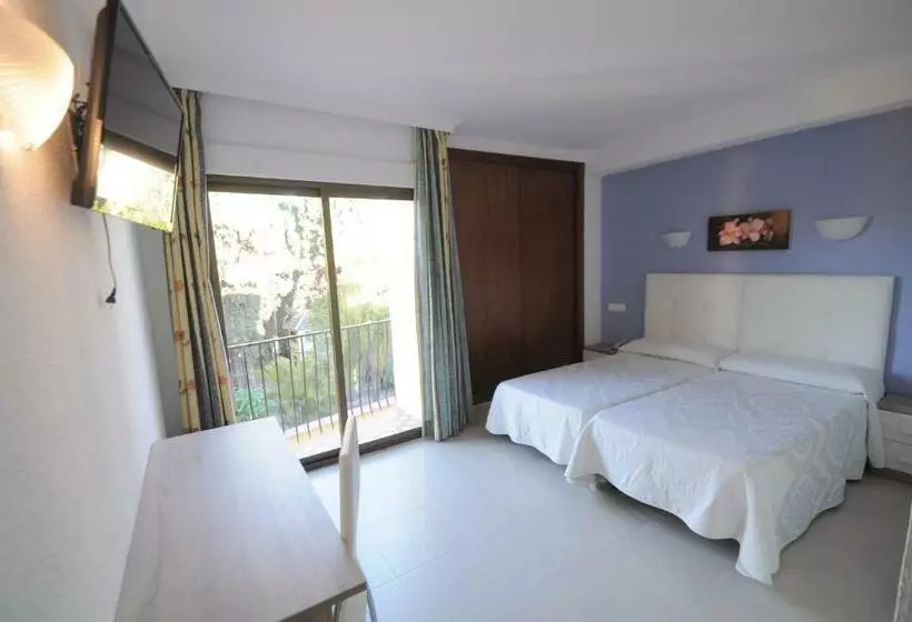Standardzimmer mit Balkon, Goya