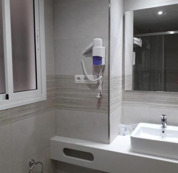 スタンダードルーム, Goya