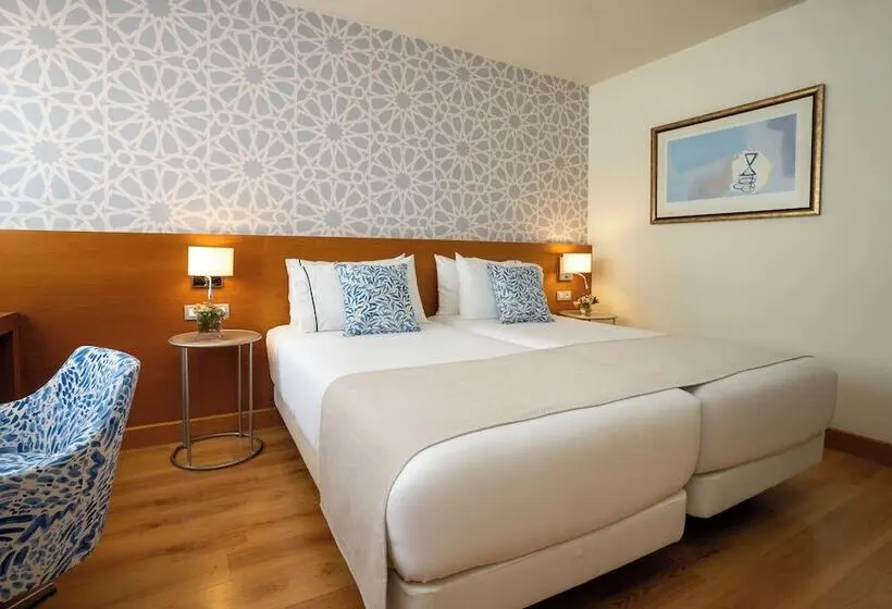 اتاق راحتی, Hesperia Cordoba
