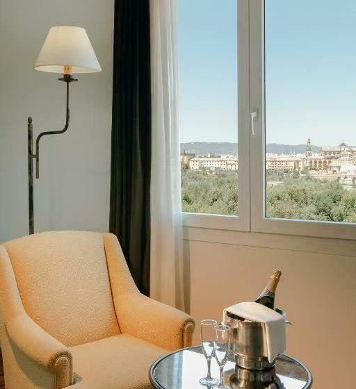 اتاق سوپریور, Hesperia Cordoba