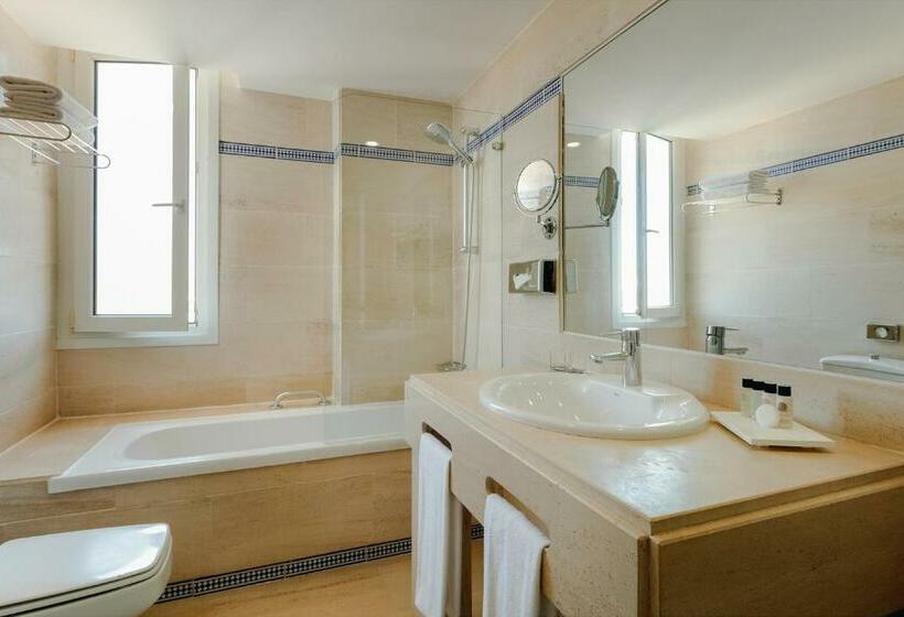 اتاق سوپریور, Hesperia Cordoba