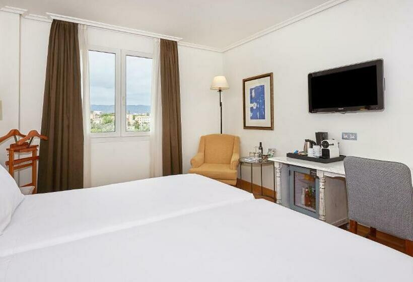 اتاق استاندارد با چشمانداز, Hesperia Cordoba