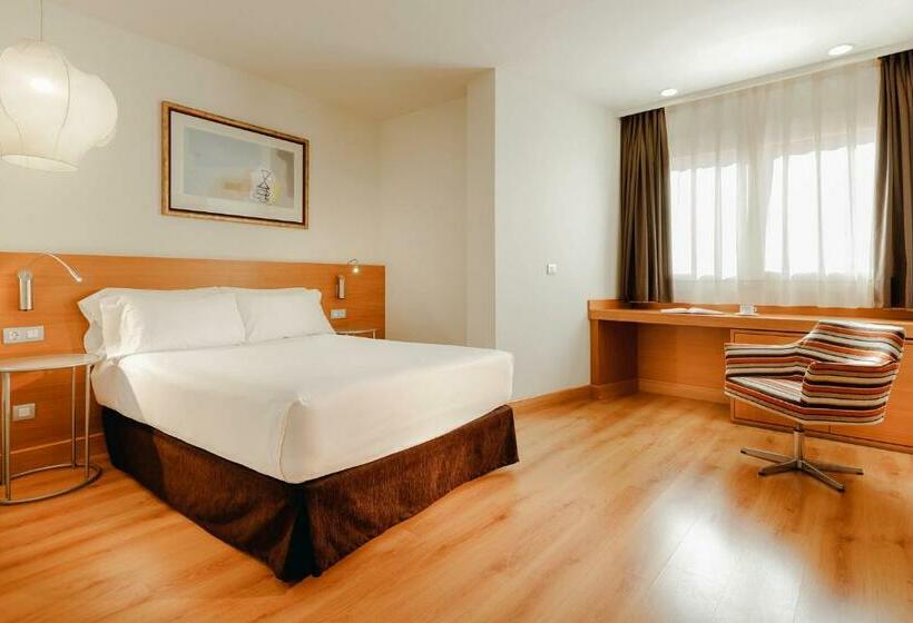 اتاق استاندارد یک نفره, Hesperia Cordoba