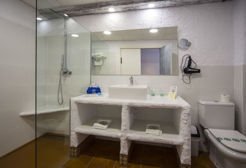 غرفة قياسية مطلة على الجبل, Hostería Del Mar