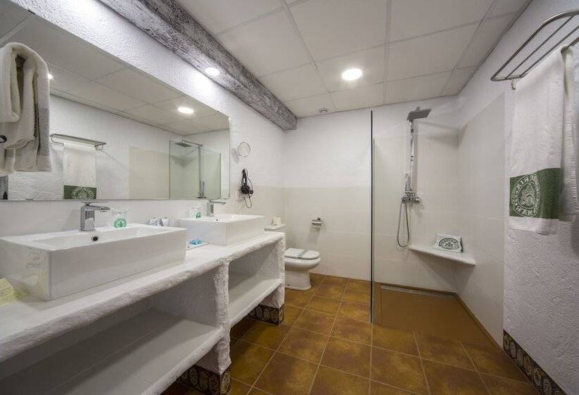 غرفة قياسية مطلة على الجبل, Hostería Del Mar