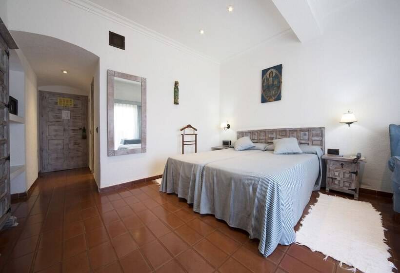 غرفة قياسية مطلة على الجبل, Hostería Del Mar