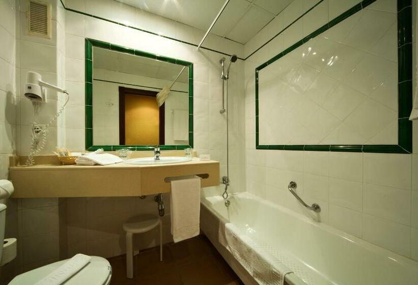 标准间, Intur Azor