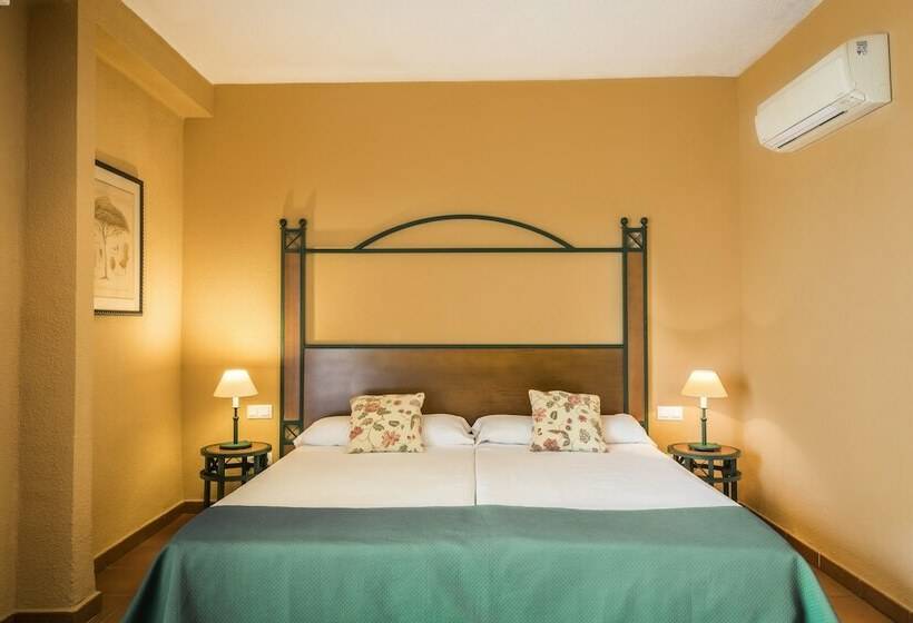 标准间带游泳池, Intur Azor