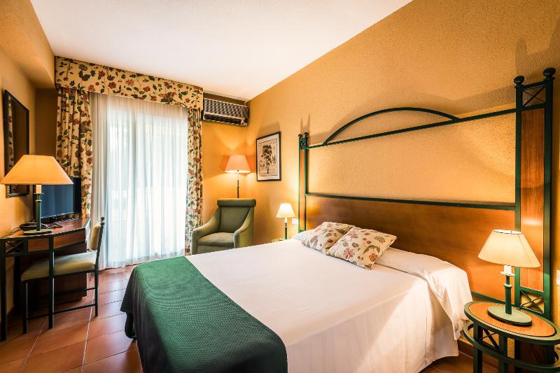 标准间, Intur Azor