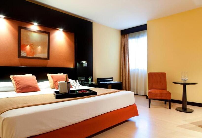 ジュニアスイート, Intelier Rosa