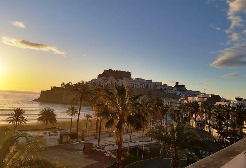 غرفة قياسية مطلّة علي البحر, La Cabaña Peñíscola