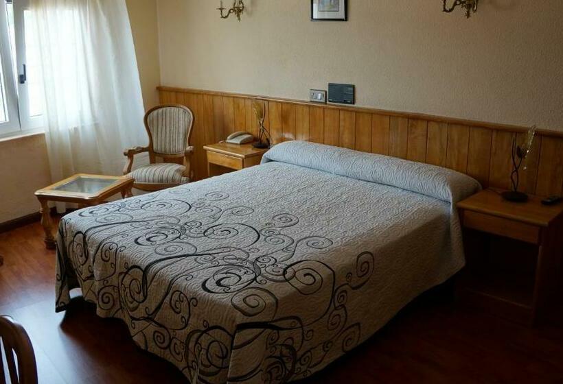 Номер Стандарт, Larry