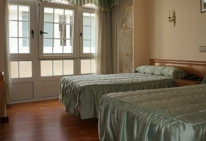 Номер Стандарт, Larry