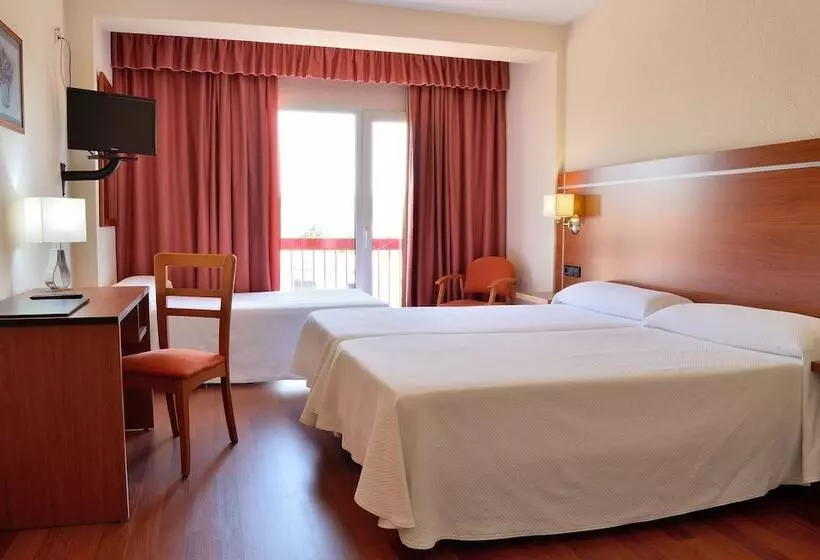 Habitació Triple Estàndard, Mari Carmen
