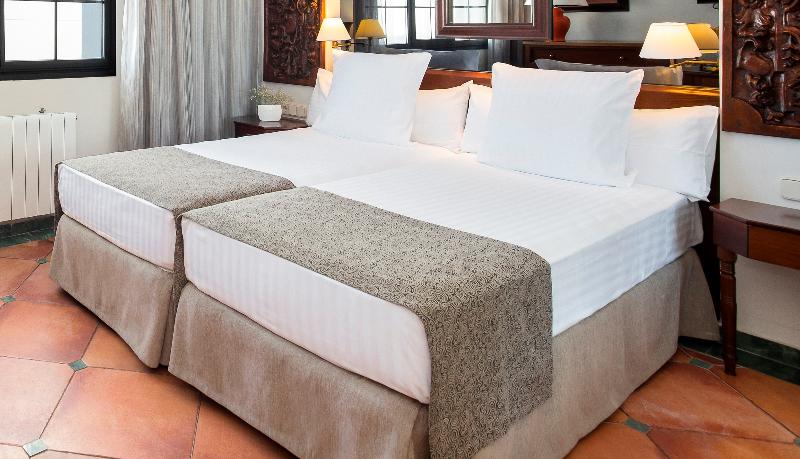 غرفة قياسية مطلة على الجبل, Melia Sol Y Nieve