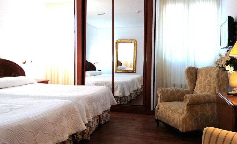 اتاق خانوادگی, Museo Los Infantes