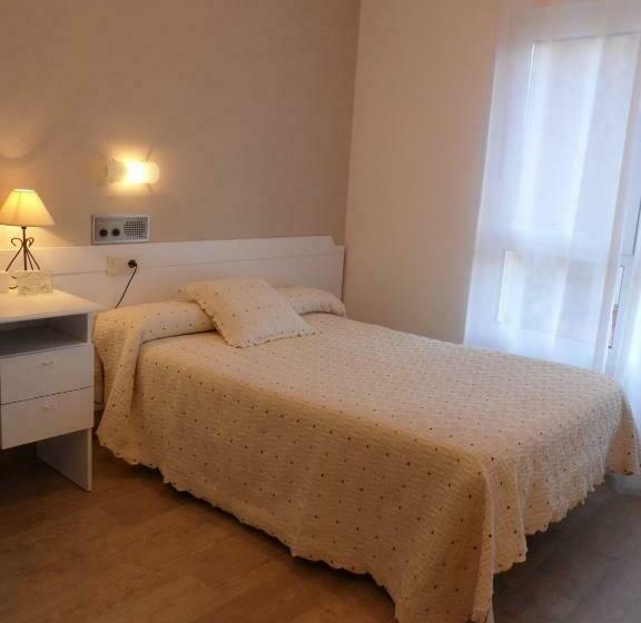 غرفة قياسية فردية, Nest El Camino