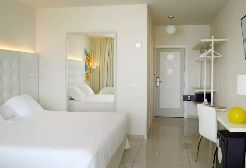 スタンダードルーム, On Hotels Oceanfront - Adults Designed