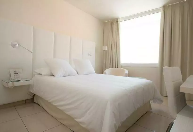 スタンダードシングルルーム, On Hotels Oceanfront - Adults Designed