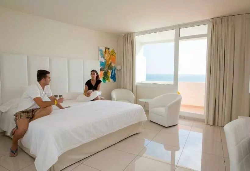 キングサイズベッドのスーペリアルーム, On Hotels Oceanfront - Adults Designed