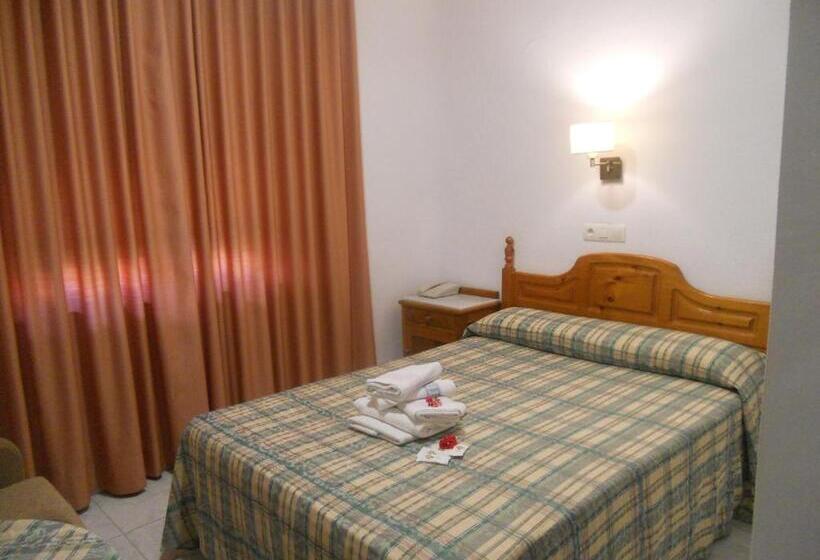 스탠다드 룸, Paris