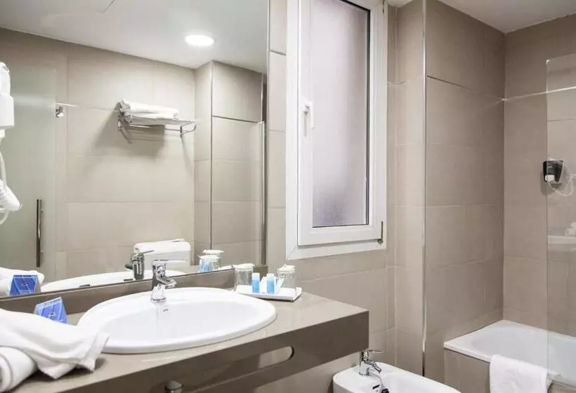 Chambre Triple Standard, Porcel Sabica