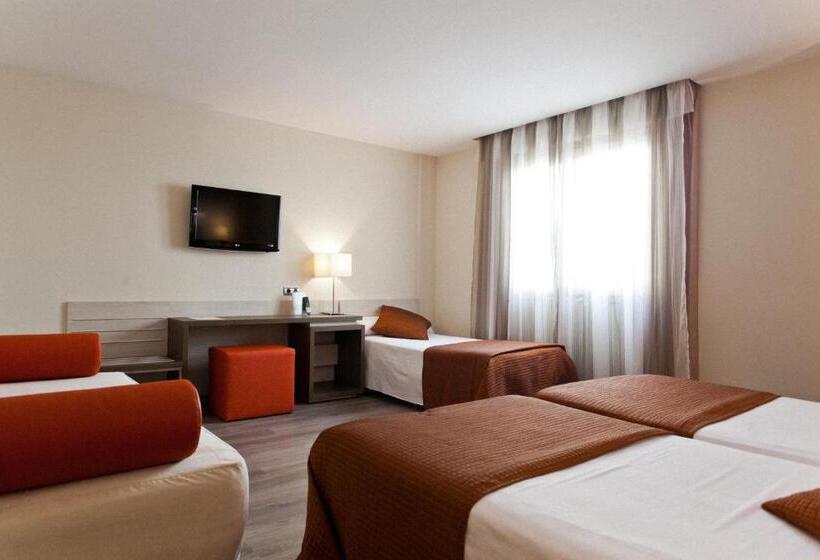 スタンダードトリプルルーム, Porcel Sabica