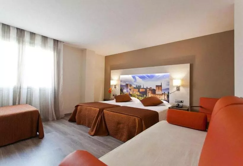 Chambre Triple Standard, Porcel Sabica
