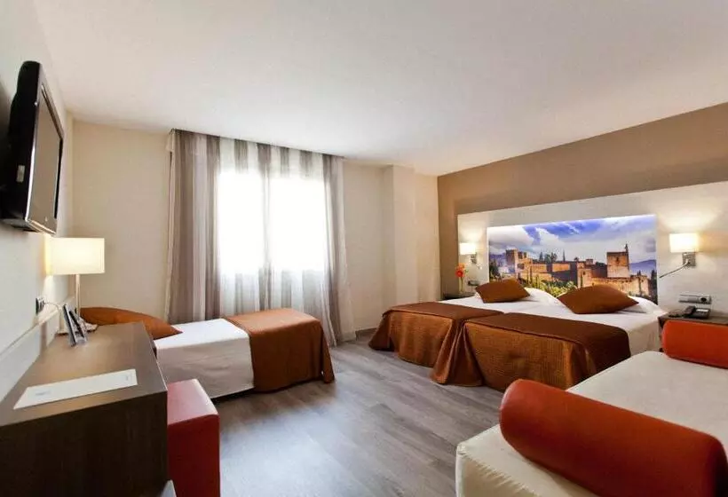 Chambre Triple Standard, Porcel Sabica