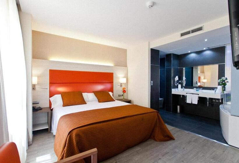 バスタブ付きスタンダードルーム, Porcel Sabica