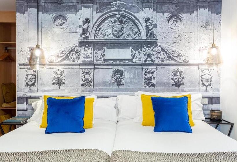 Chambre Standard, Presidente