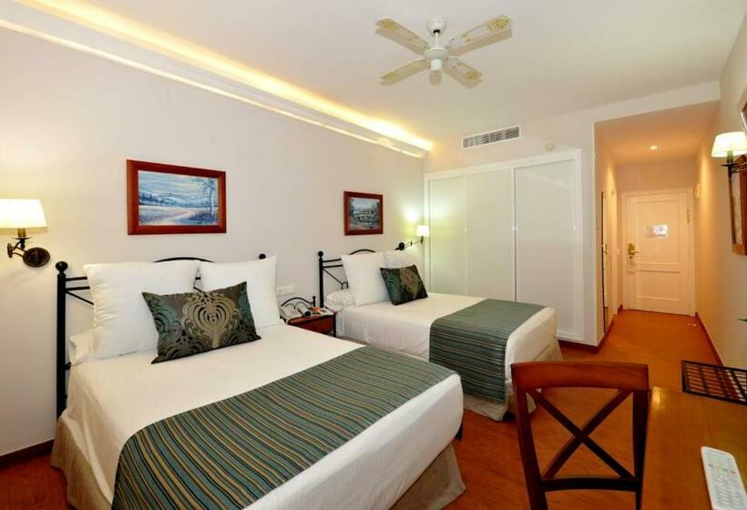 발코니 수피리어 룸, Salobreña Suites