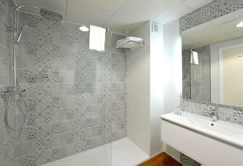 带阳台的高级房间, Salobreña Suites