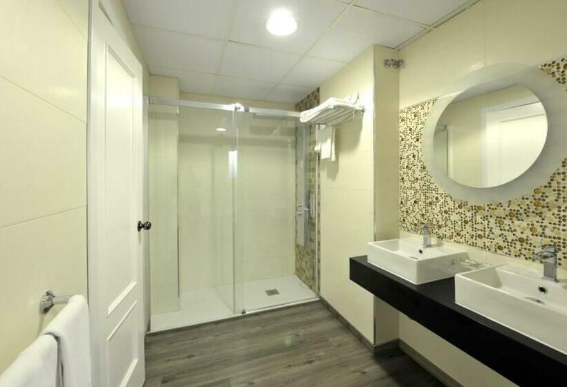 Номер Superior с Балконом, Salobreña Suites