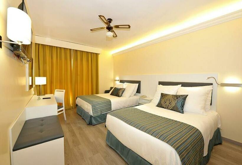 Номер Superior с Балконом, Salobreña Suites