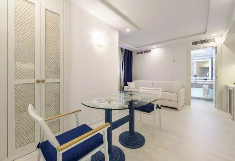 Camera Familiare Deluxe, Santemar