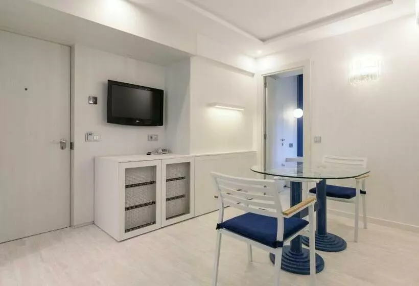 Suite Junior, Santemar