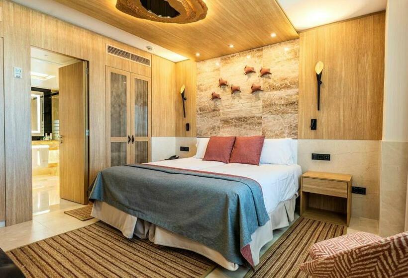 Suite, Santemar