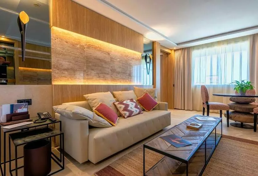 Suite, Santemar
