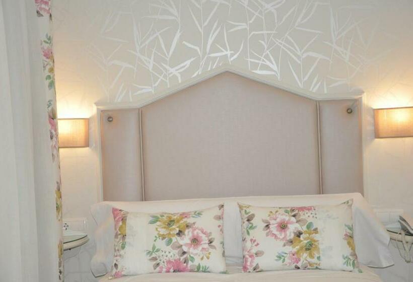 اتاق استاندارد یک نفره, Selu