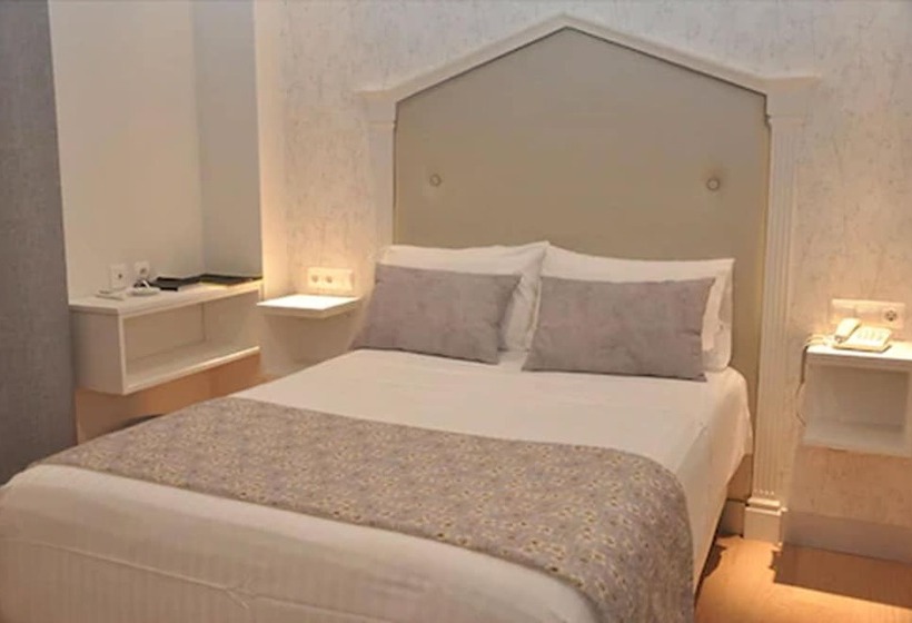 اتاق استاندارد یک نفره, Selu